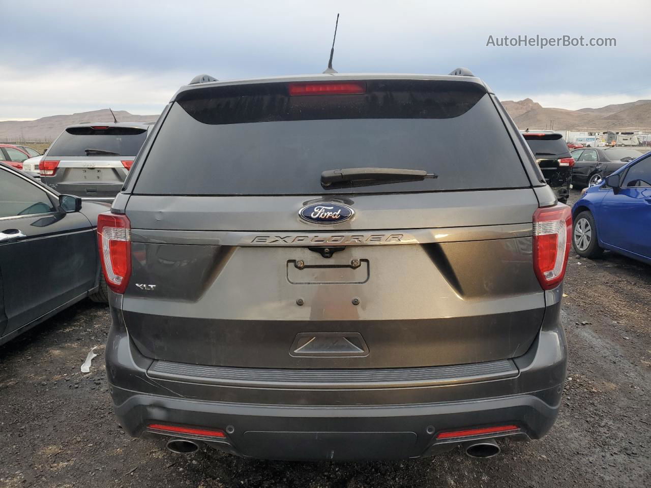 2018 Ford Explorer Xlt Gray vin: 1FM5K7D85JGB44365