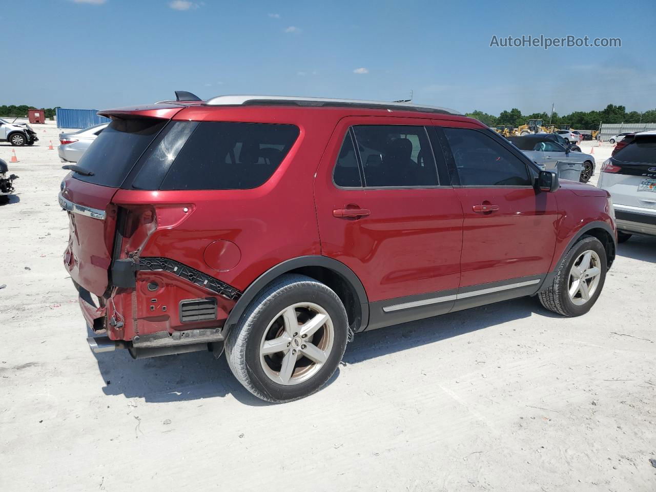 2018 Ford Explorer Xlt Red vin: 1FM5K7D86JGA34179