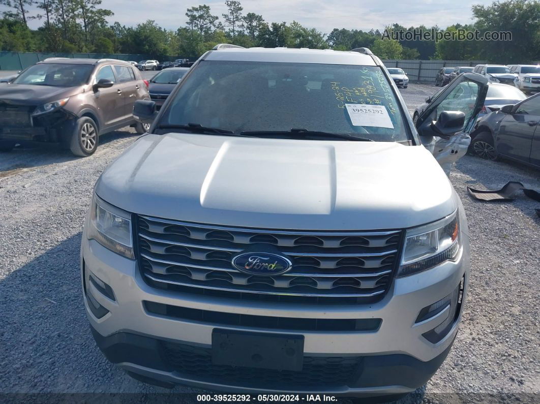 2017 Ford Explorer Xlt Серебряный vin: 1FM5K7D87HGD36235