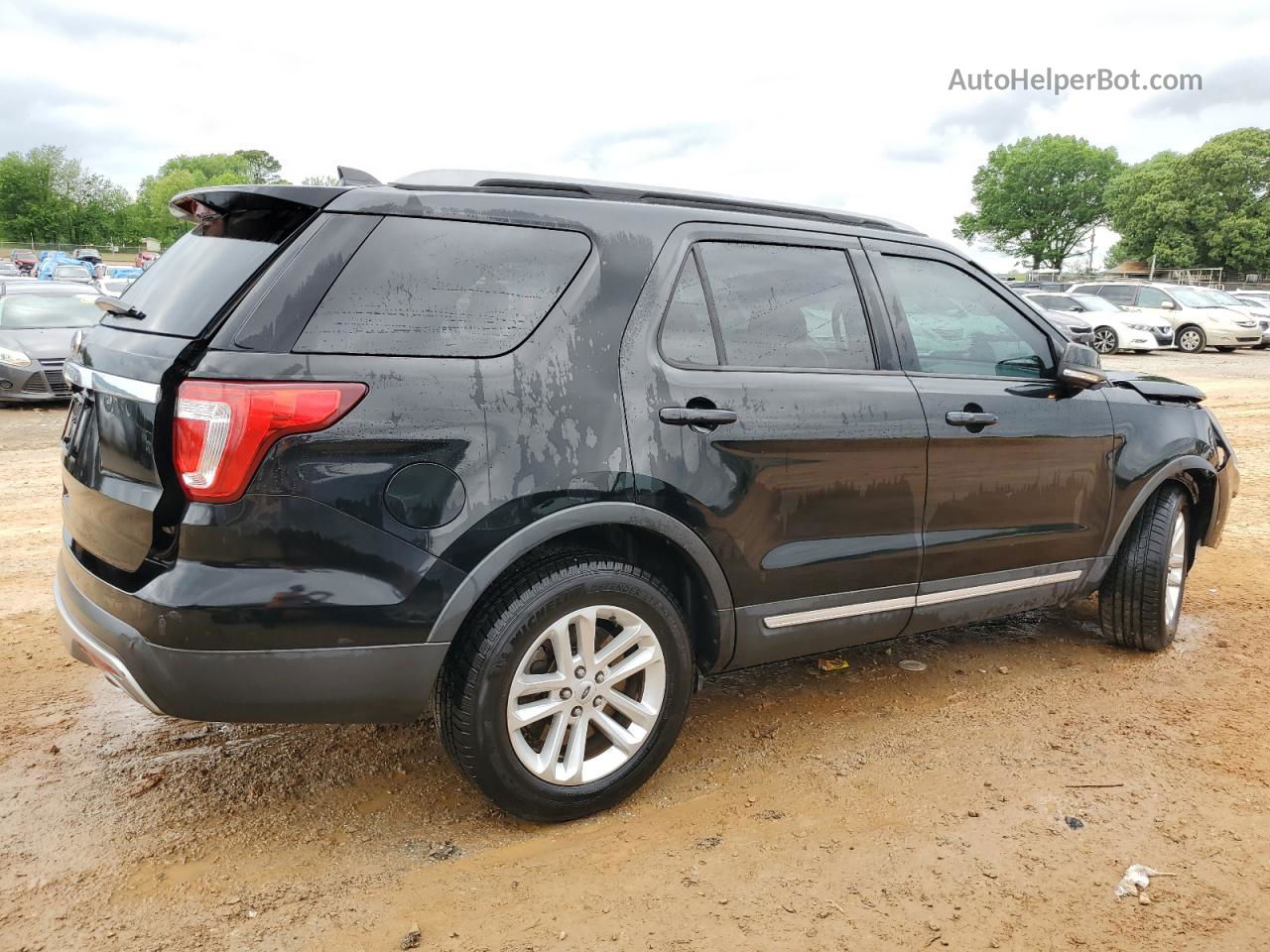 2017 Ford Explorer Xlt Черный vin: 1FM5K7D88HGC56345