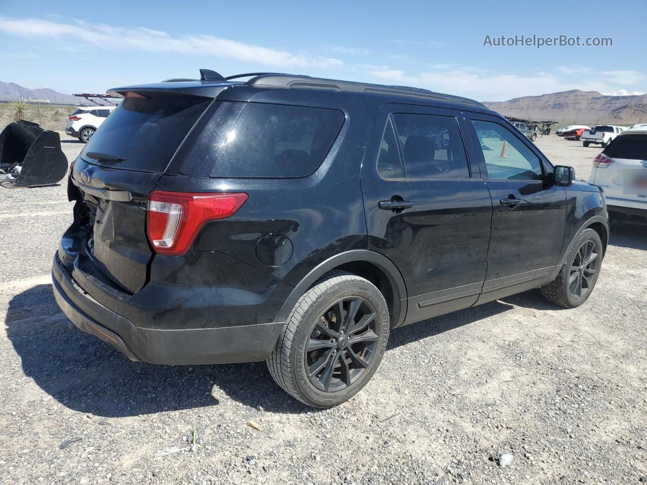 2017 Ford Explorer Xlt Черный vin: 1FM5K7D8XHGD03892