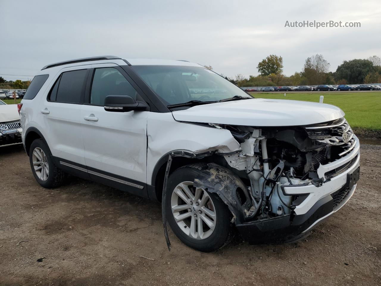 2017 Ford Explorer Xlt White vin: 1FM5K7DH2HGB51283