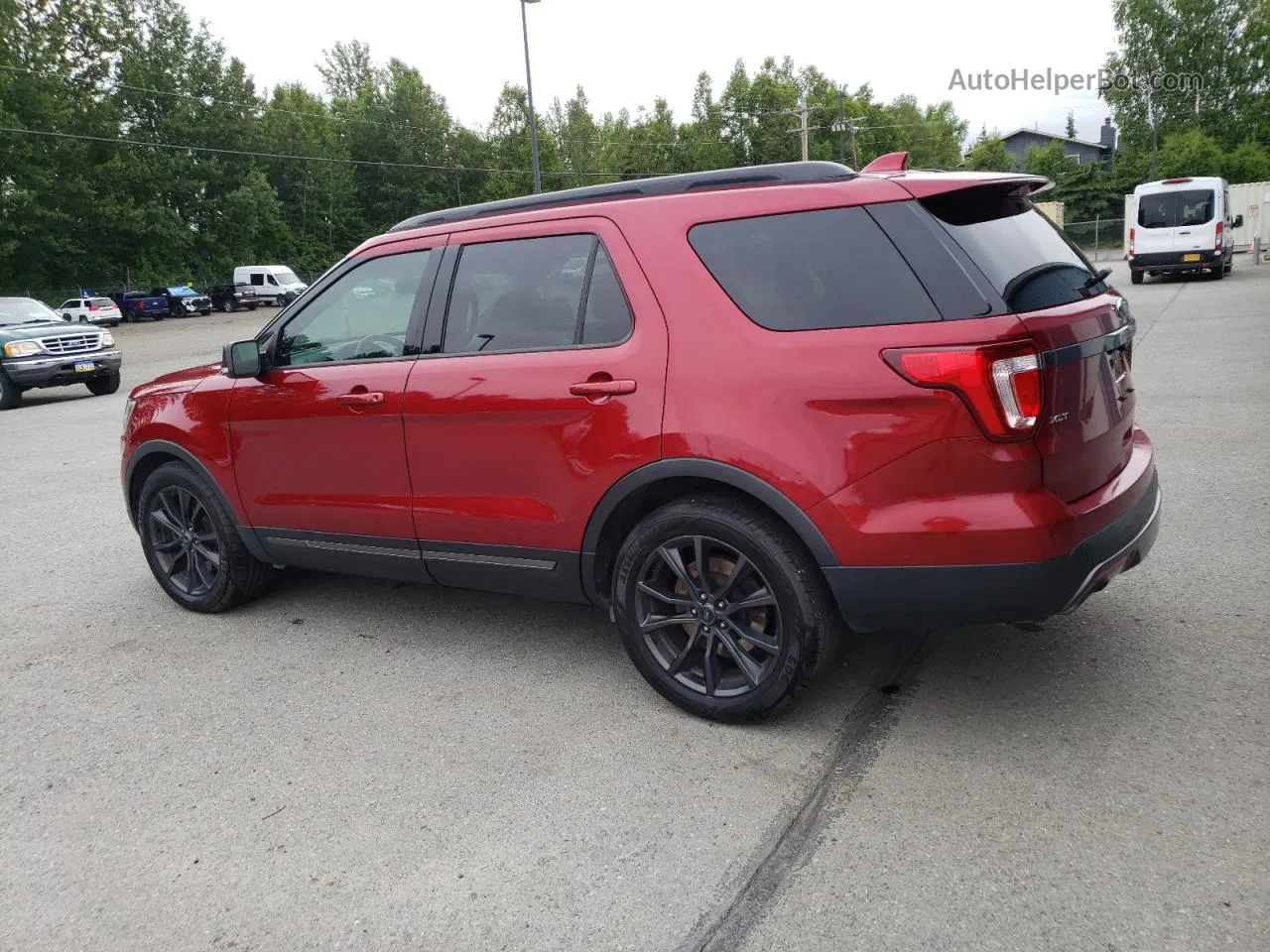 2017 Ford Explorer Xlt Burgundy vin: 1FM5K7DH5HGE08369