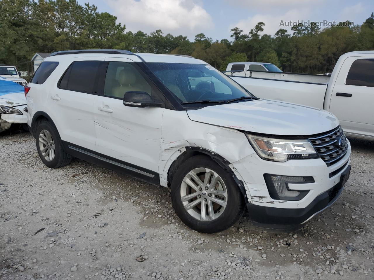 2017 Ford Explorer Xlt White vin: 1FM5K7DH8HGC67958