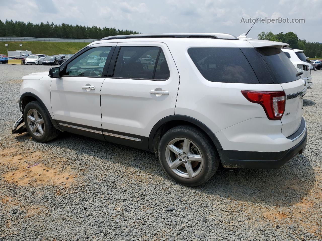 2018 Ford Explorer Xlt White vin: 1FM5K7DH9JGC22047