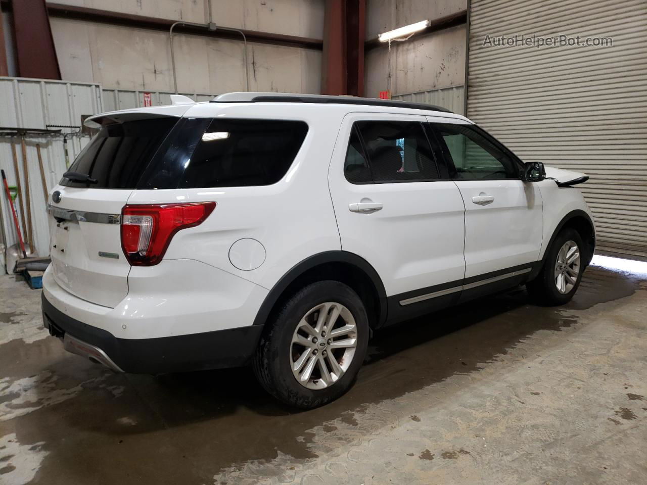 2017 Ford Explorer Xlt White vin: 1FM5K7DHXHGD99538