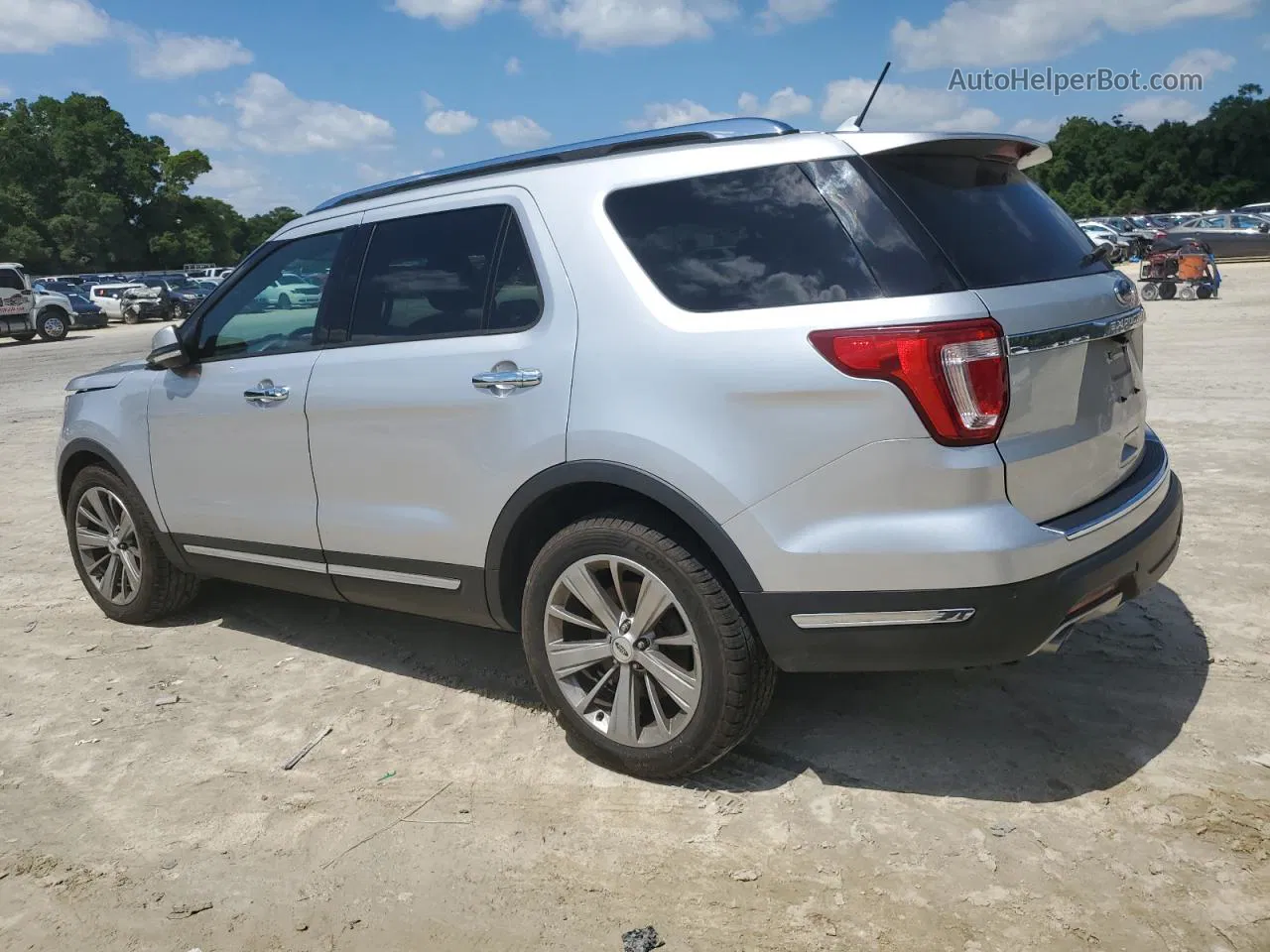 2018 Ford Explorer Limited Silver vin: 1FM5K7F88JGB11373