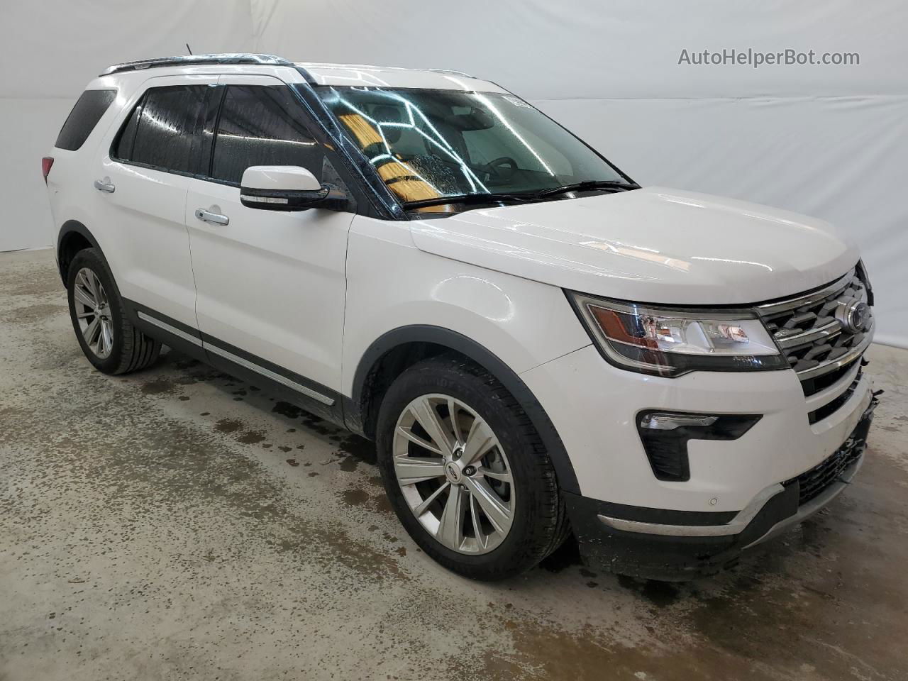 2018 Ford Explorer Limited White vin: 1FM5K7FH5JGC92772