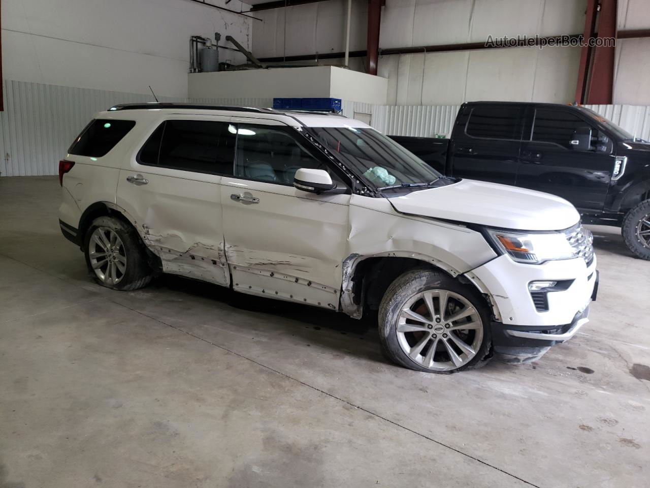 2018 Ford Explorer Limited White vin: 1FM5K7FH6JGA97697