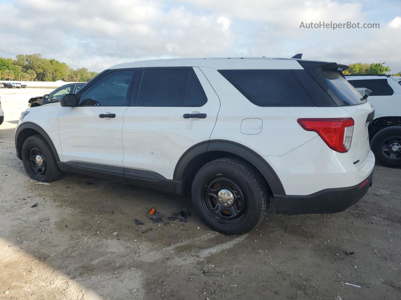 2021 Ford Explorer Police Interceptor Белый vin: 1FM5K8AB8MGA42729