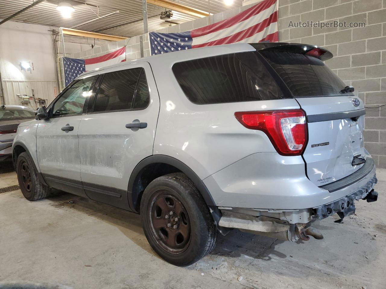 2018 Ford Explorer Police Interceptor Silver vin: 1FM5K8AR0JGB19120