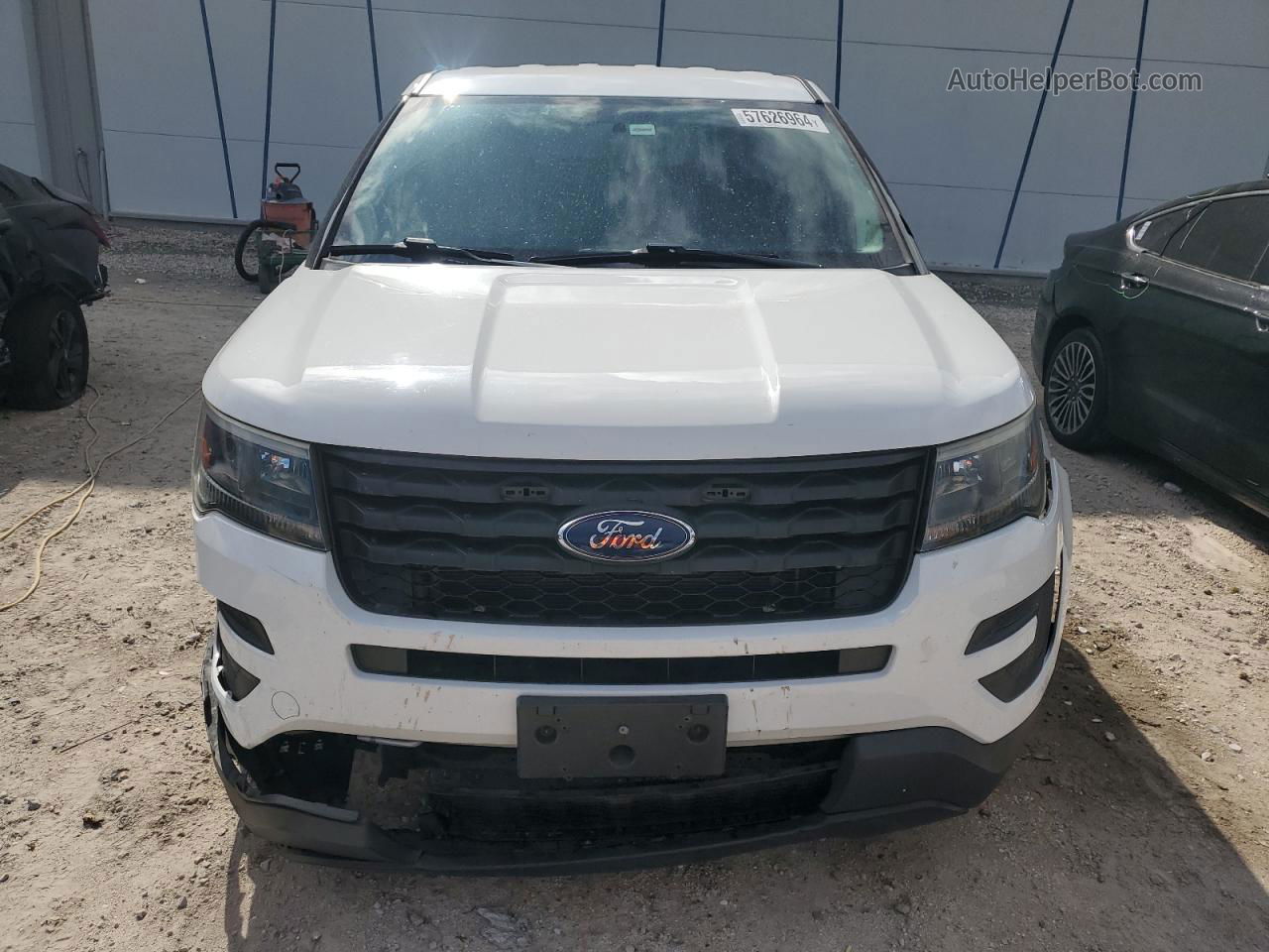 2018 Ford Explorer Police Interceptor White vin: 1FM5K8AR3JGC94574