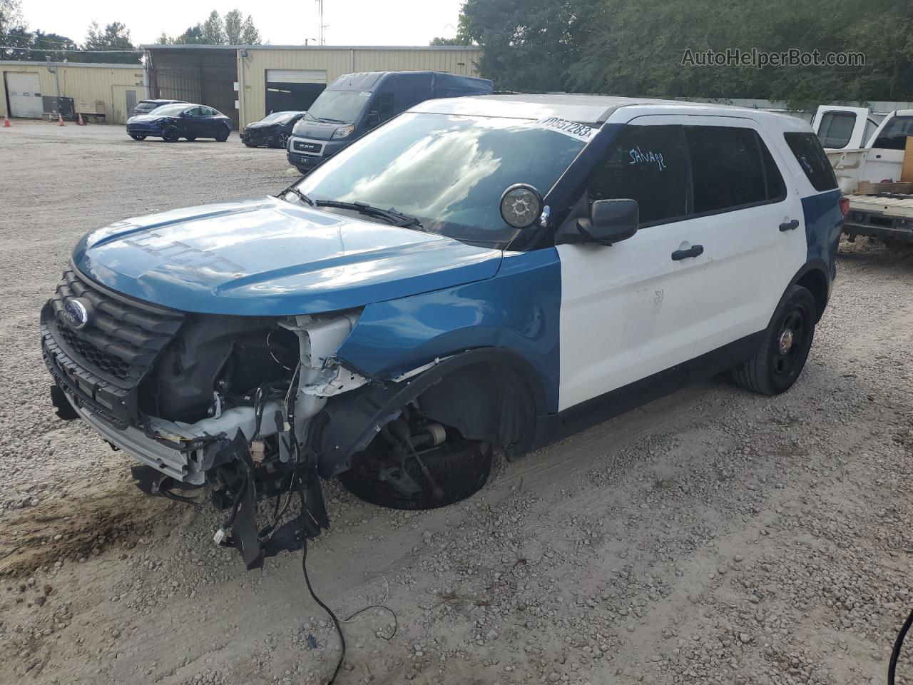 2017 Ford Explorer Police Interceptor Two Tone vin: 1FM5K8AR5HGC14640