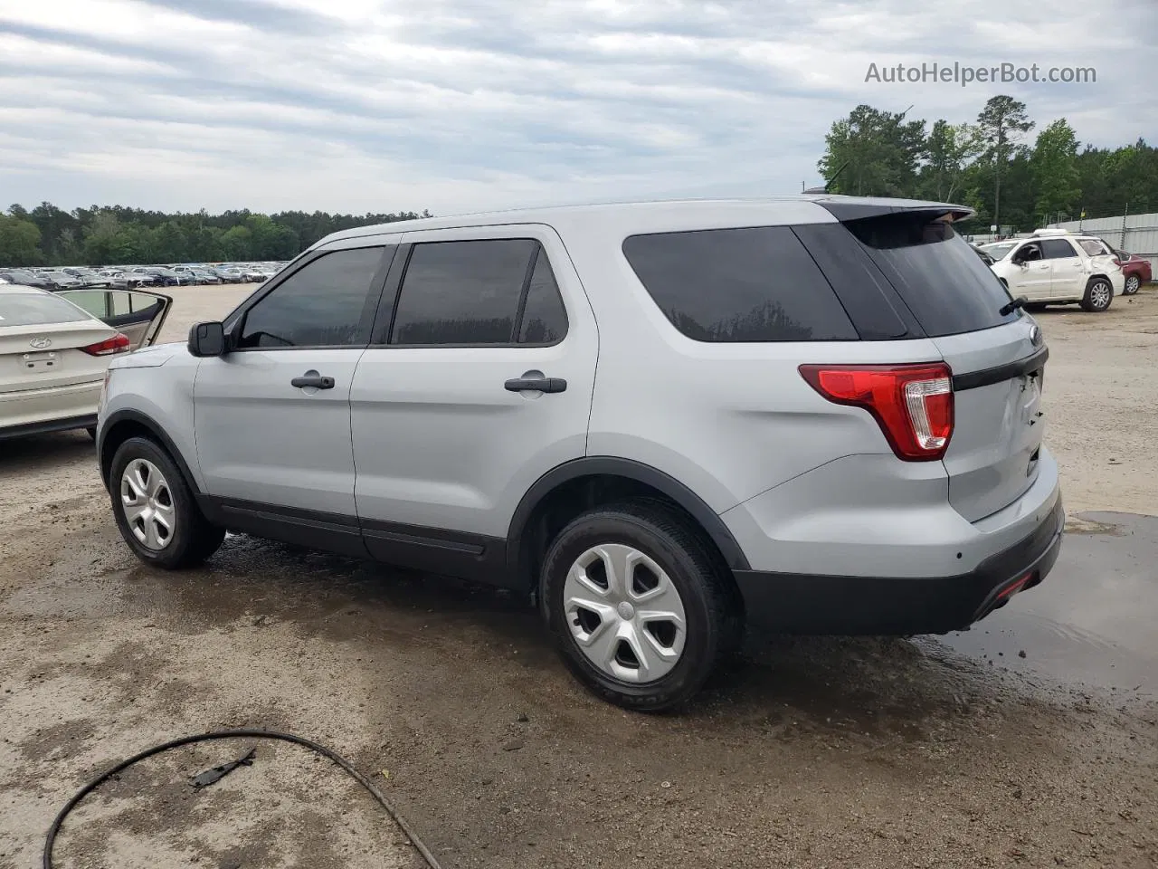 2017 Ford Explorer Police Interceptor Silver vin: 1FM5K8AR6HGA45101