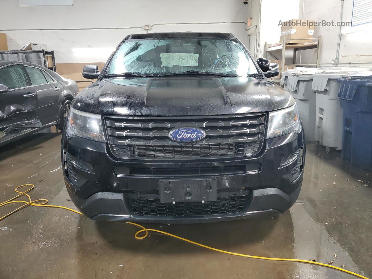 2018 Ford Explorer Police Interceptor Черный vin: 1FM5K8AR9JGB11985