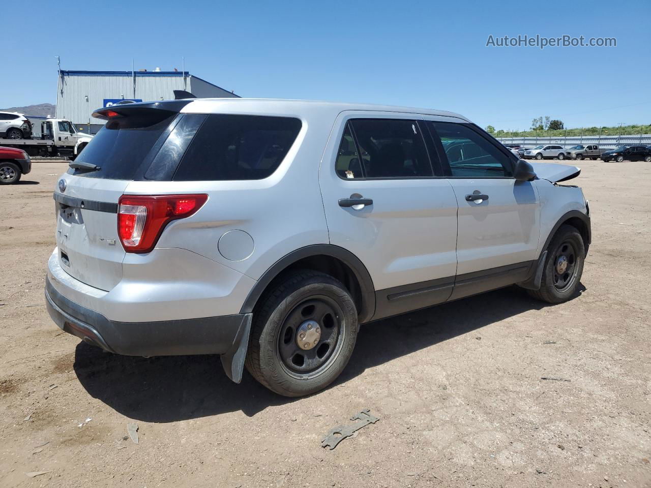 2017 Ford Explorer Police Interceptor Silver vin: 1FM5K8AT9HGC57986