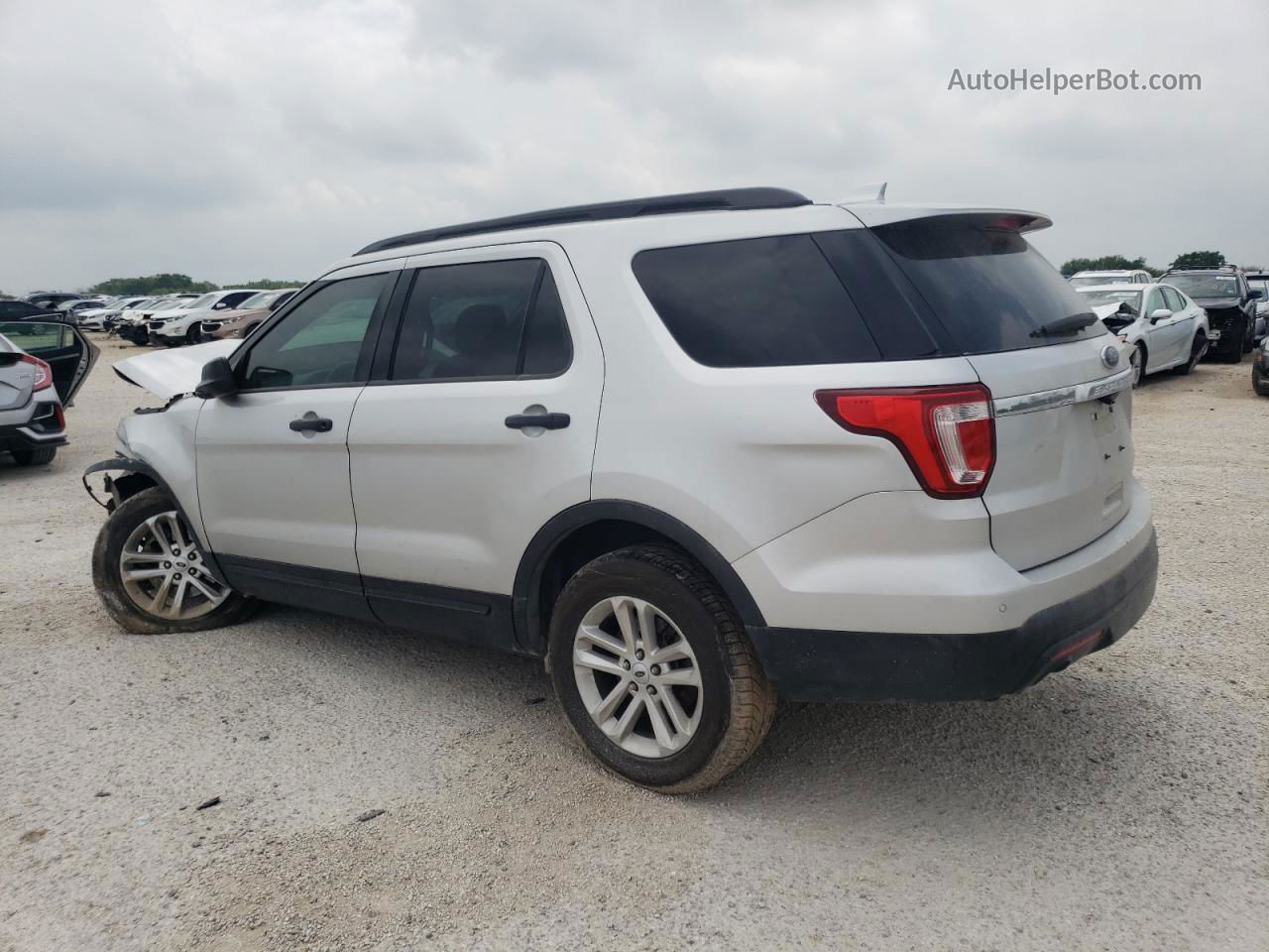 2017 Ford Explorer  Silver vin: 1FM5K8B80HGA88838