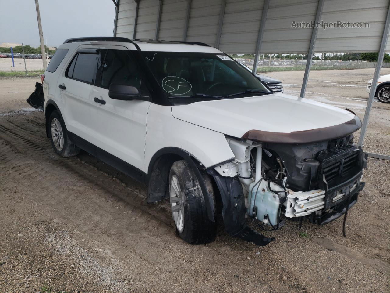 2017 Ford Explorer  White vin: 1FM5K8B81HGB85692