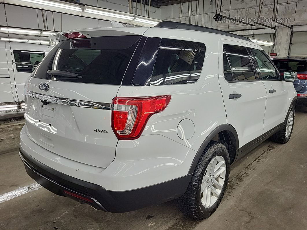 2016 Ford Explorer   vin: 1FM5K8B84GGD06424