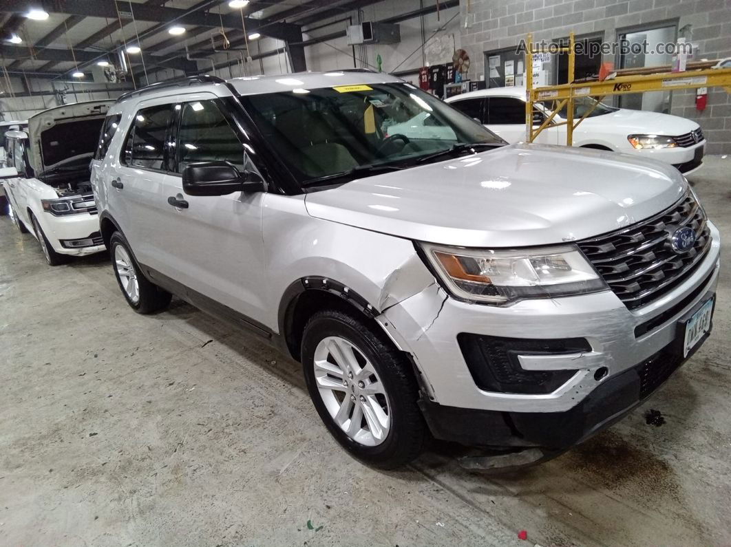 2016 Ford Explorer   vin: 1FM5K8B88GGA17899