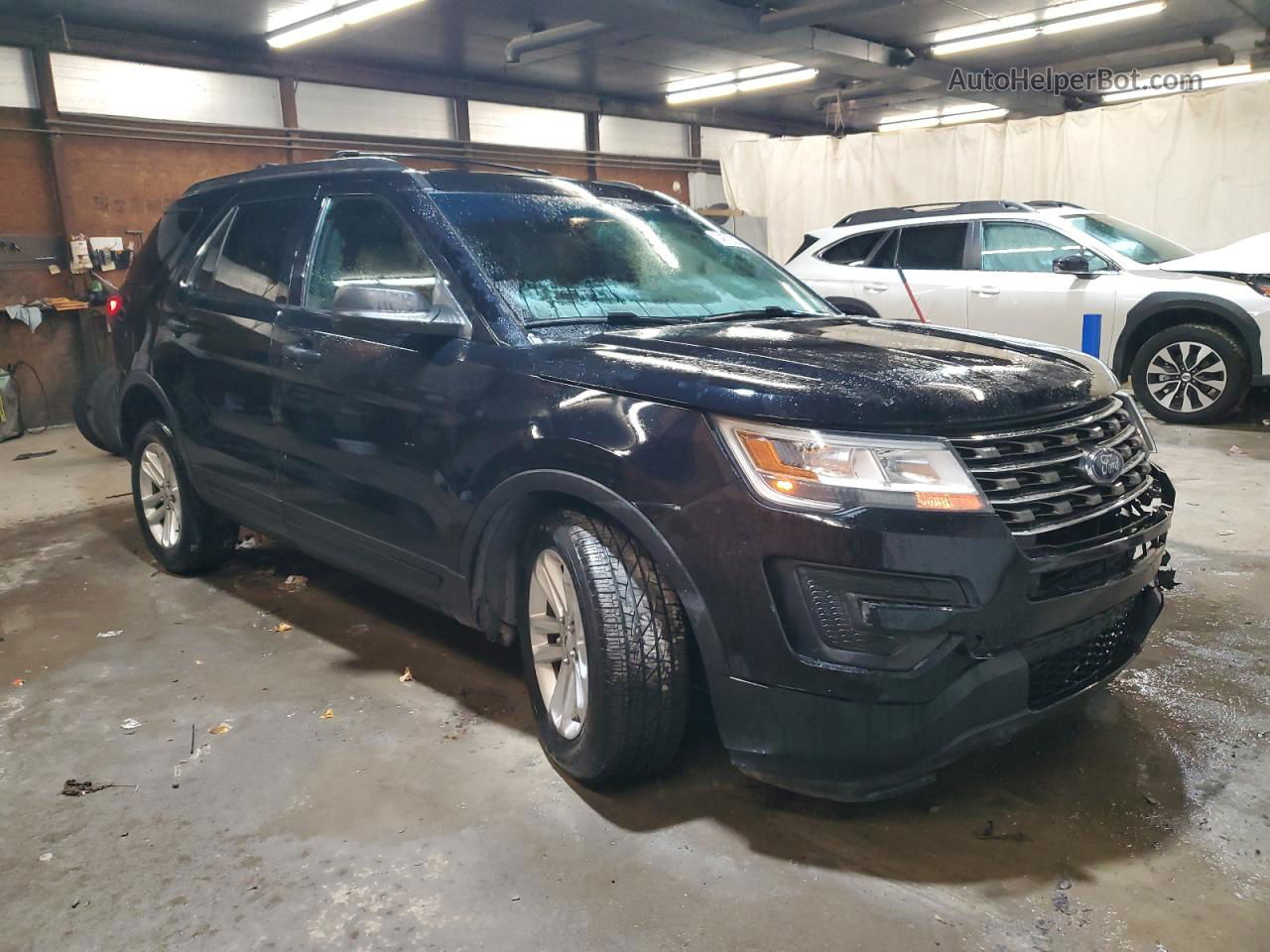 2017 Ford Explorer  Черный vin: 1FM5K8B88HGB29071