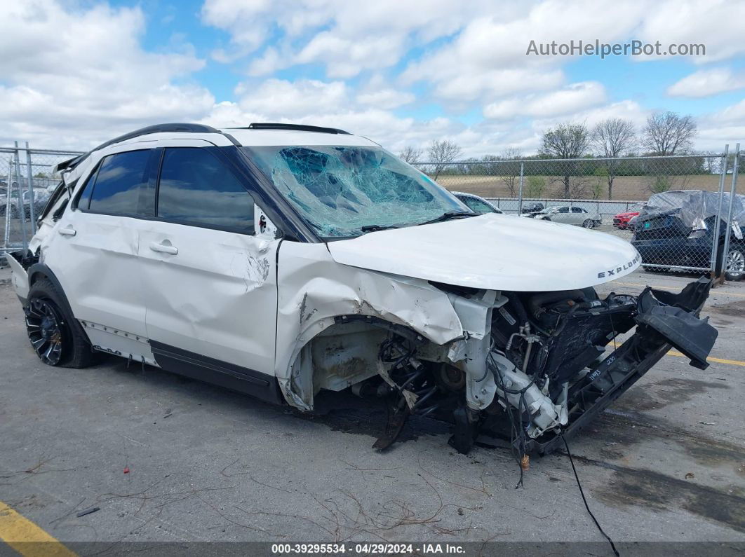 2017 Ford Explorer Xlt White vin: 1FM5K8D80HGB61834