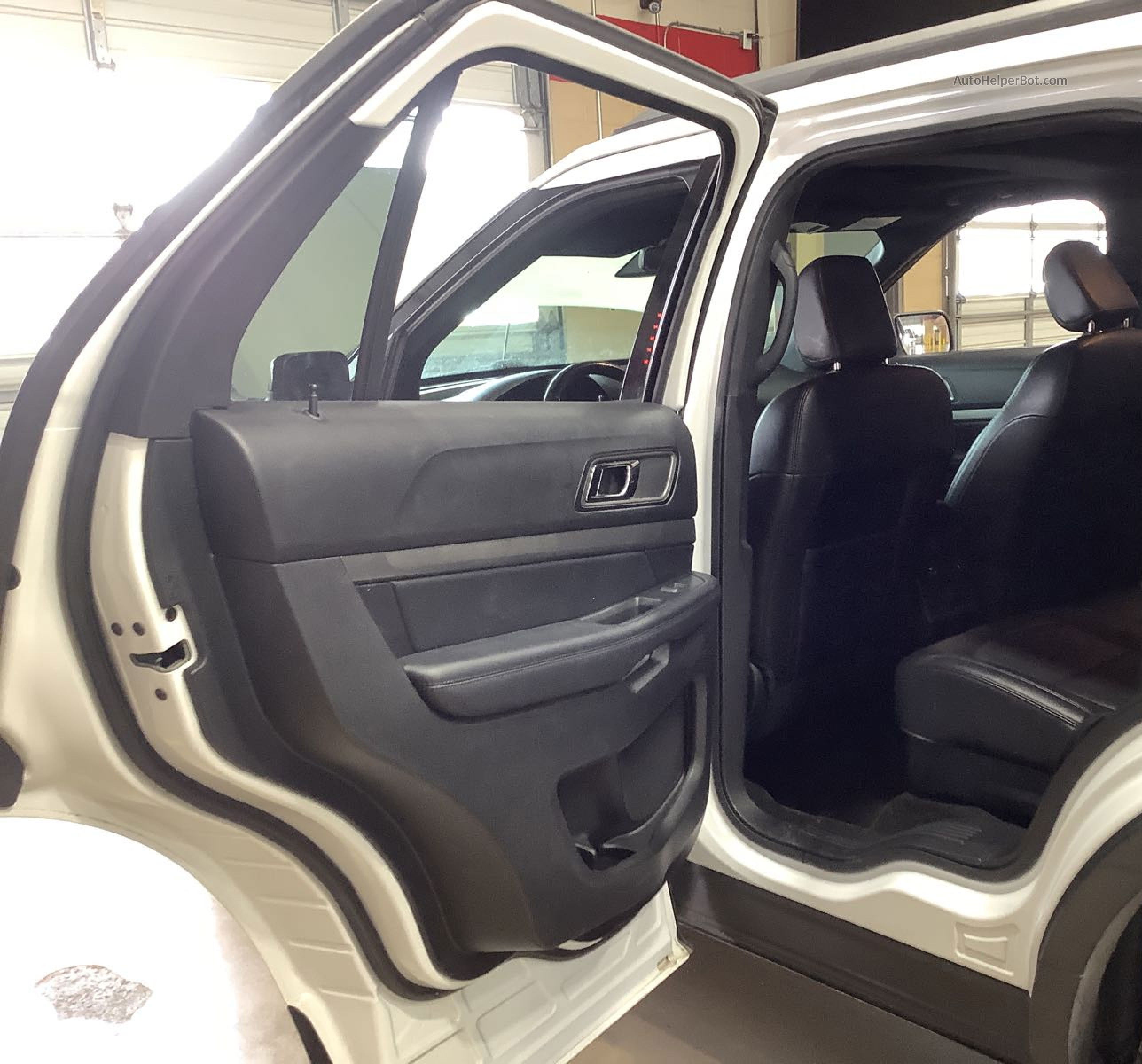 2018 Ford Explorer Xlt vin: 1FM5K8D80JGA21269