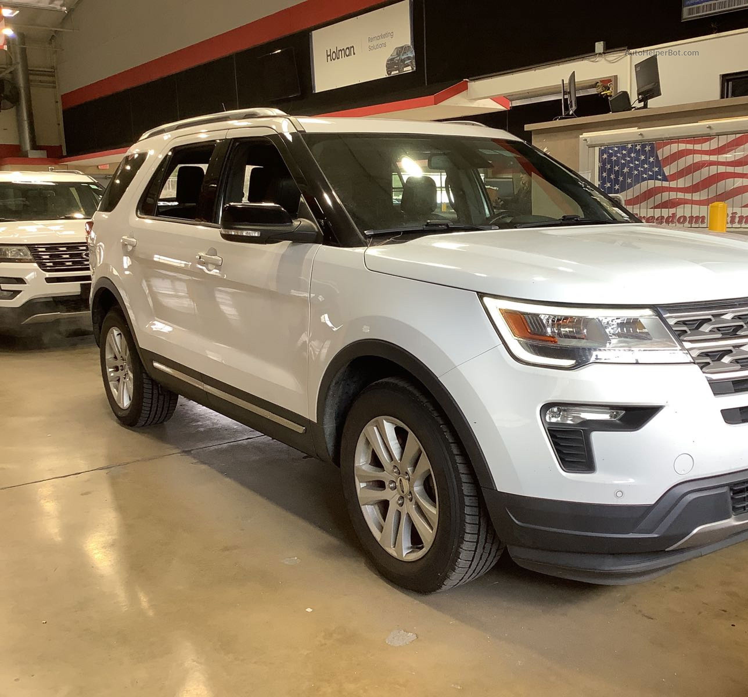 2018 Ford Explorer Xlt vin: 1FM5K8D80JGA21269