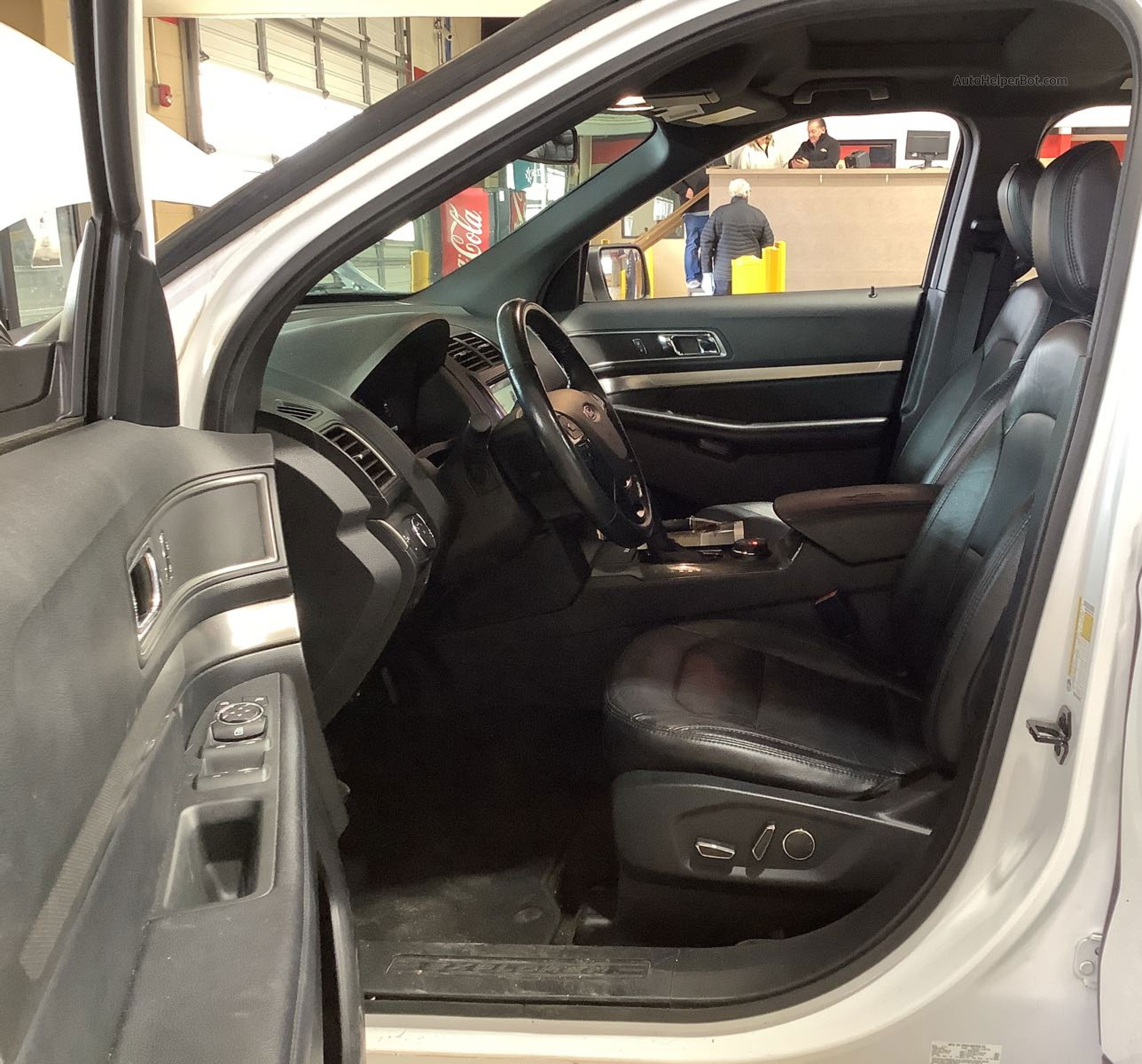 2018 Ford Explorer Xlt vin: 1FM5K8D80JGA21269