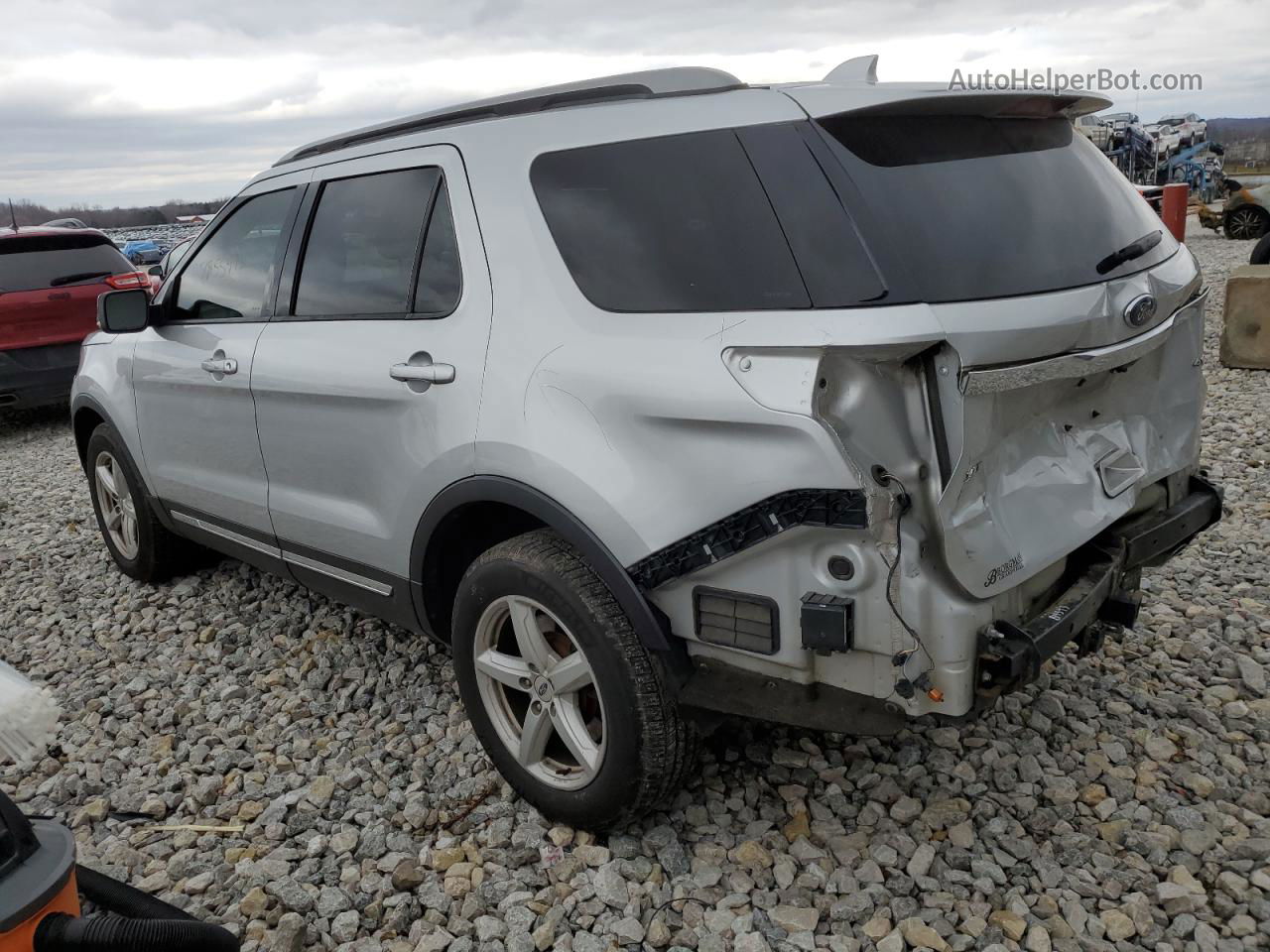 2017 Ford Explorer Xlt Silver vin: 1FM5K8D83HGC58767