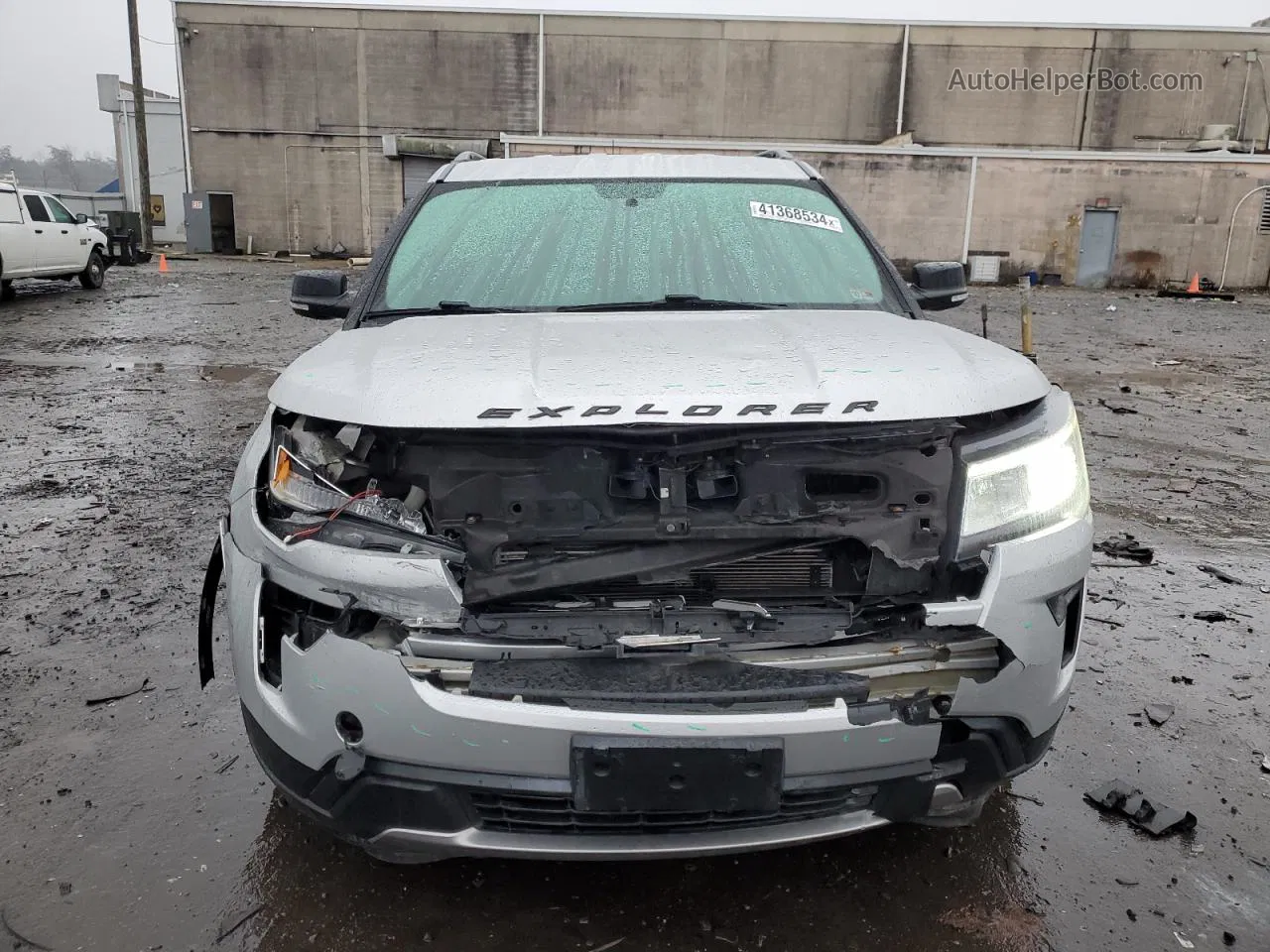 2018 Ford Explorer Xlt Silver vin: 1FM5K8D83JGA27986