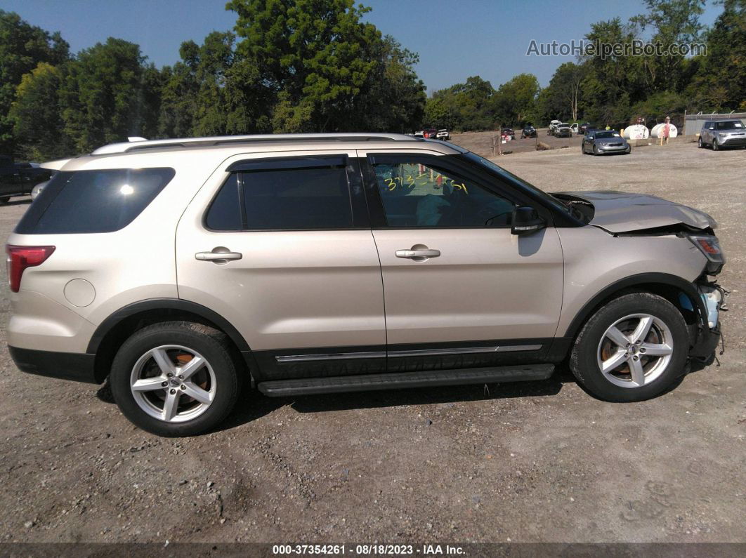 2017 Ford Explorer Xlt Silver vin: 1FM5K8D84HGA74406