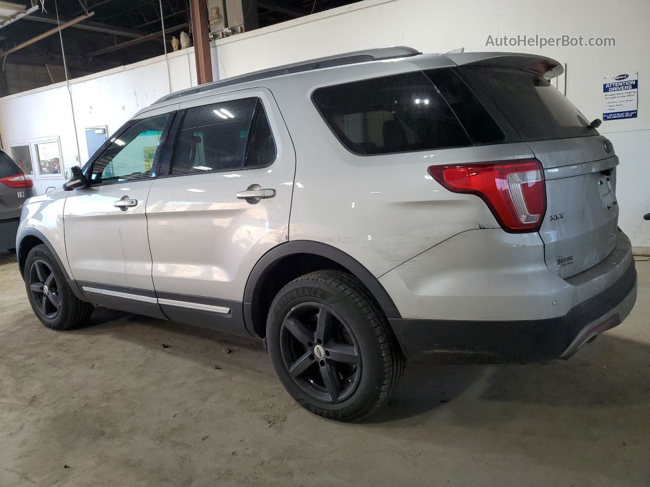 2017 Ford Explorer Xlt Silver vin: 1FM5K8D84HGA87642