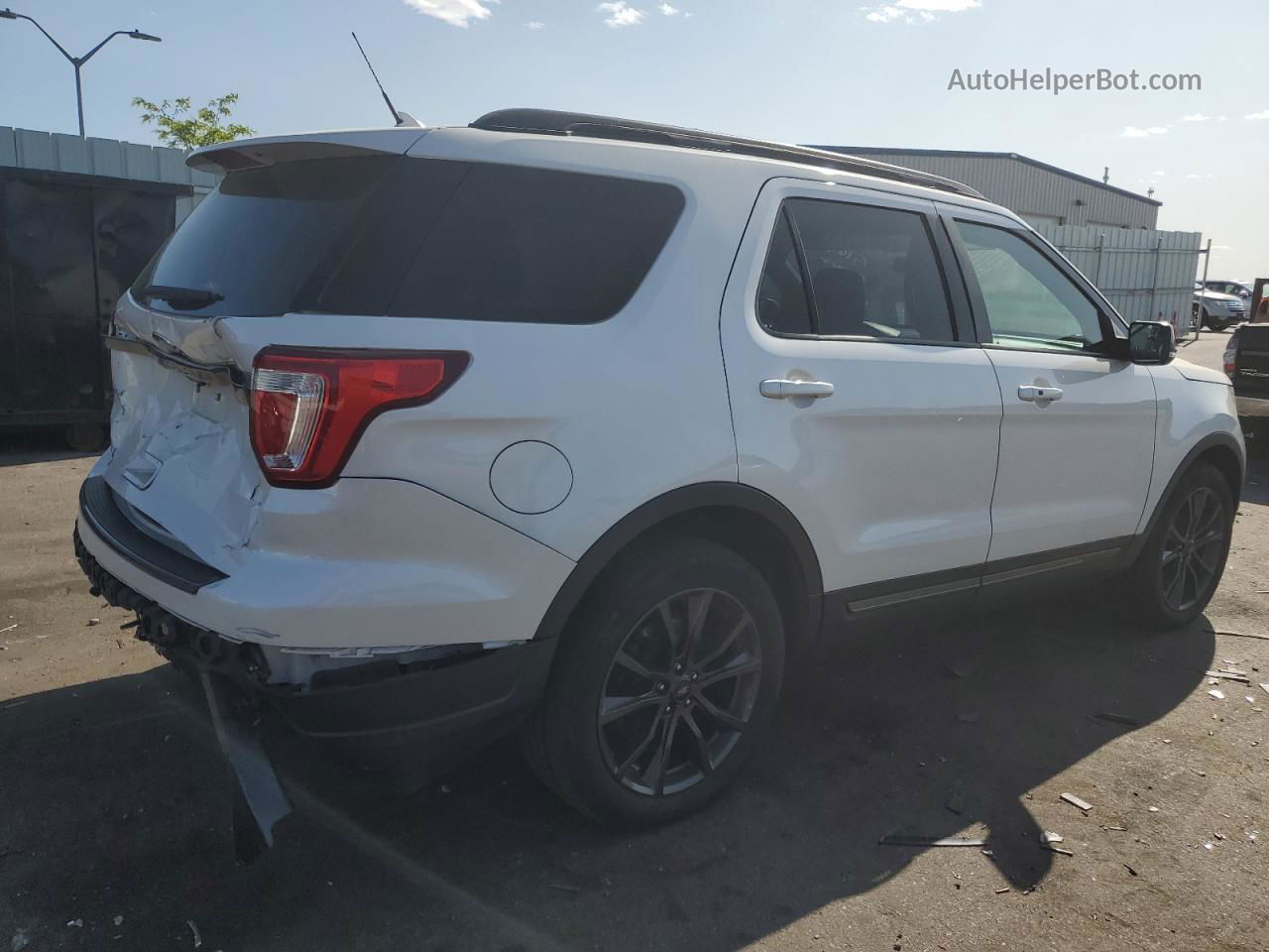 2018 Ford Explorer Xlt White vin: 1FM5K8D84JGB25439