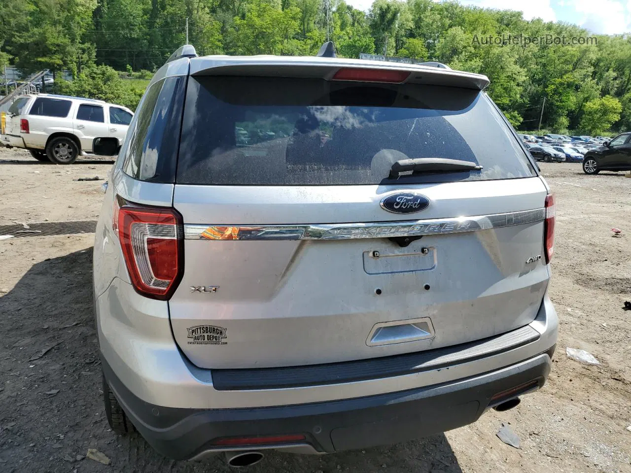 2018 Ford Explorer Xlt Silver vin: 1FM5K8D84JGB37946