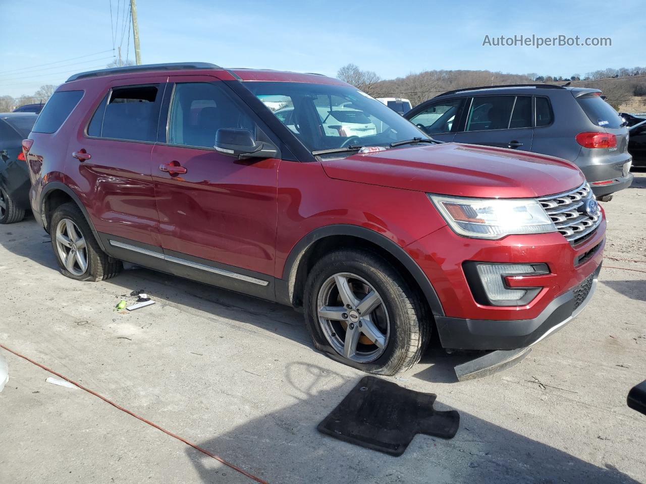 2017 Ford Explorer Xlt Maroon vin: 1FM5K8D85HGB76474