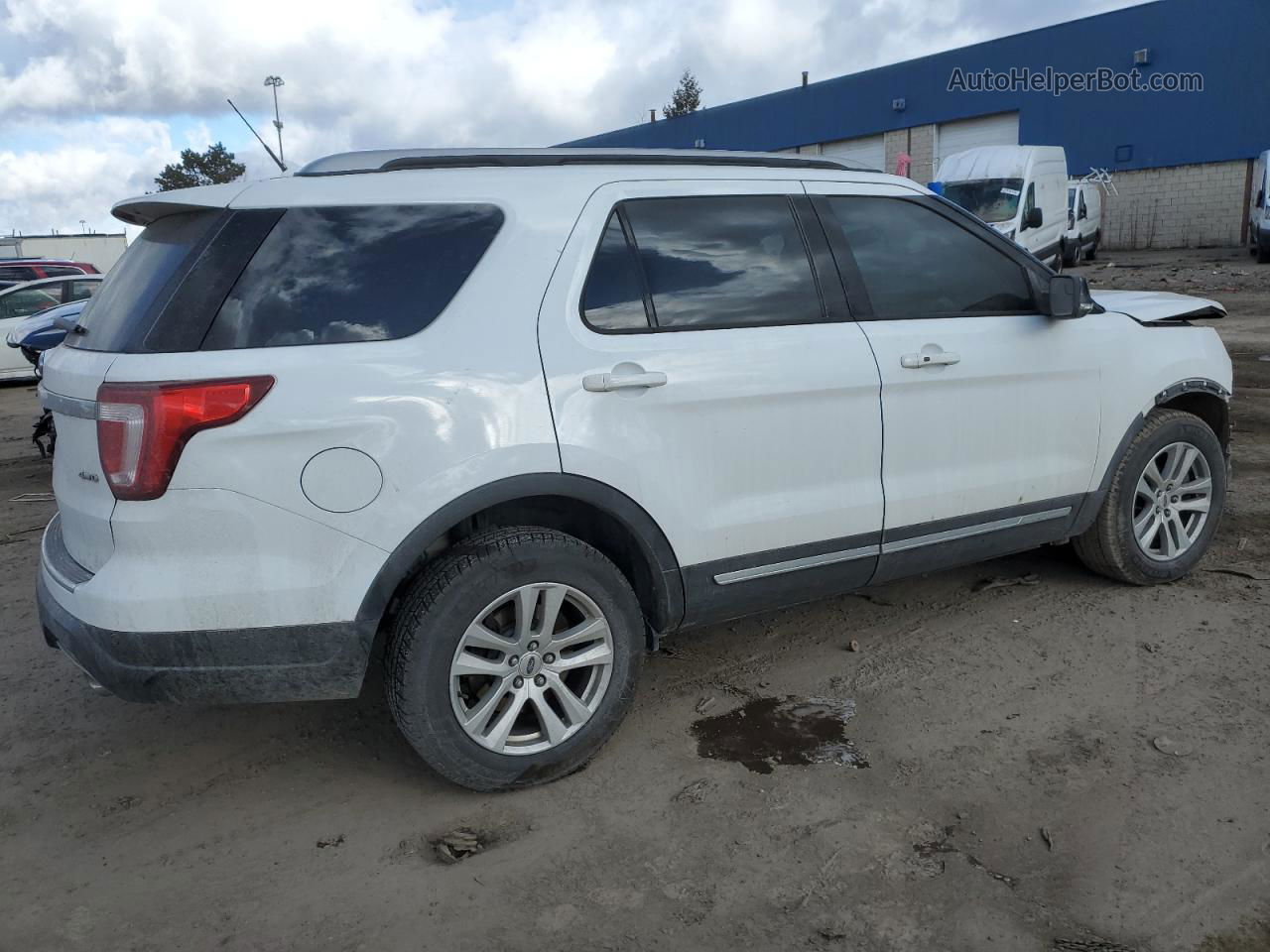 2018 Ford Explorer Xlt White vin: 1FM5K8D85JGA24717