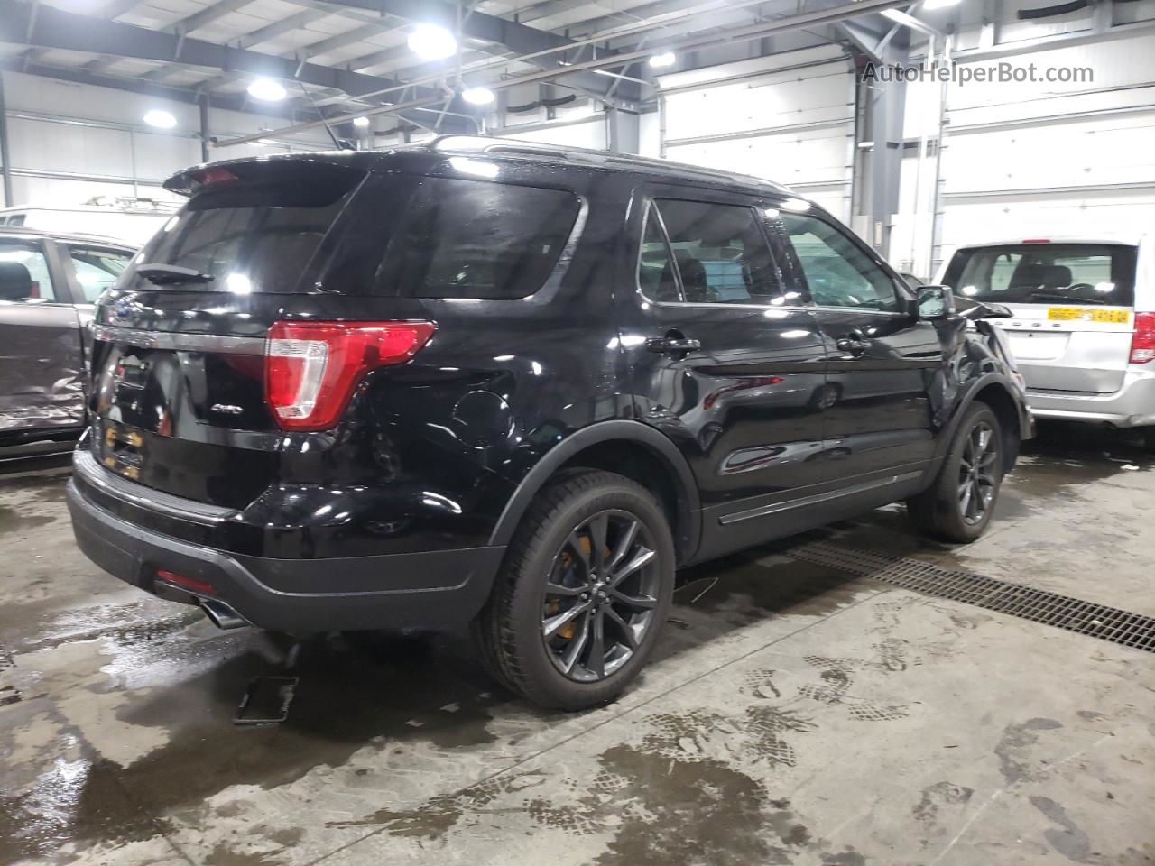 2018 Ford Explorer Xlt Черный vin: 1FM5K8D87JGC65775