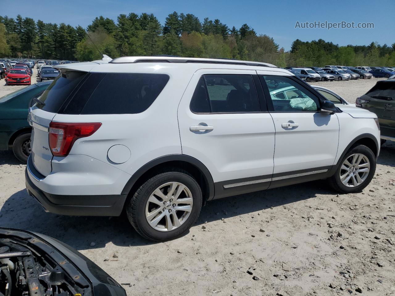 2018 Ford Explorer Xlt White vin: 1FM5K8D87JGC91535