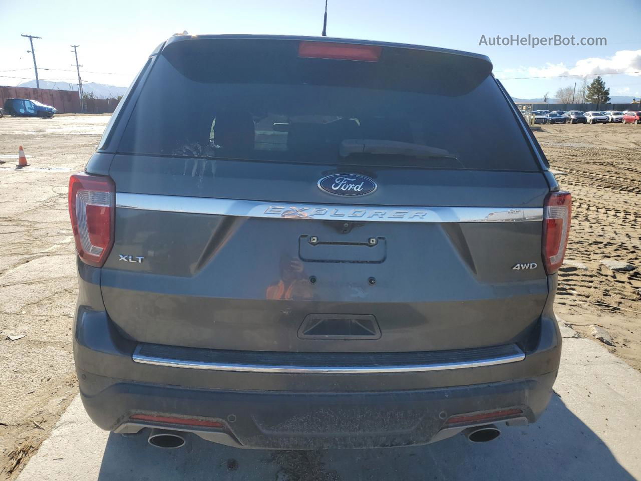 2018 Ford Explorer Xlt Gray vin: 1FM5K8D88JGC06170