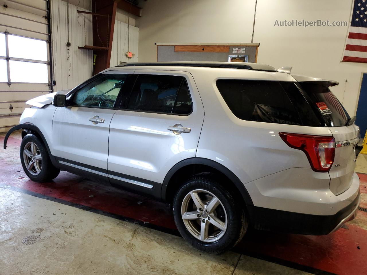 2017 Ford Explorer Xlt Silver vin: 1FM5K8D89HGA67936