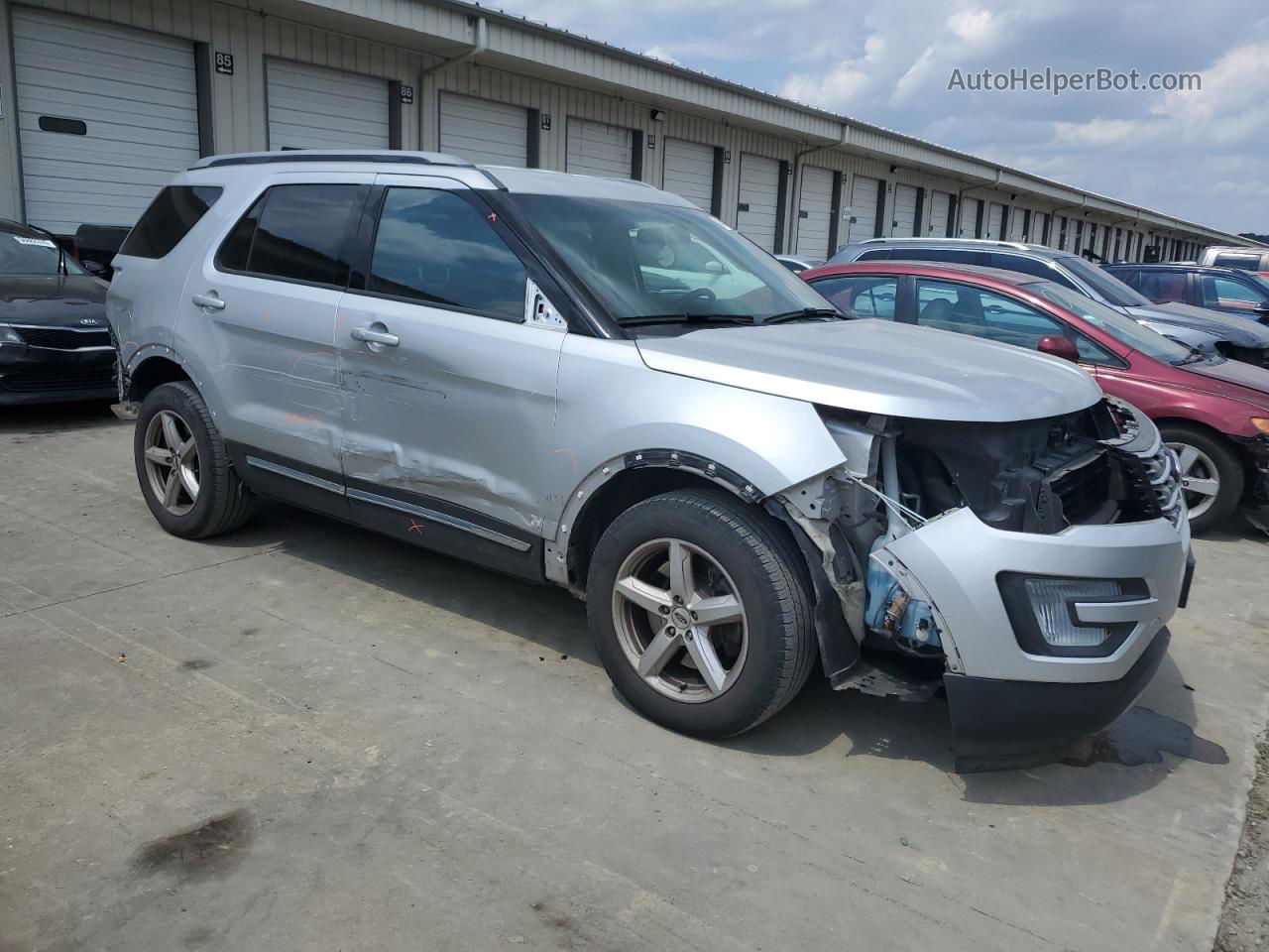 2017 Ford Explorer Xlt Silver vin: 1FM5K8DH7HGA14085