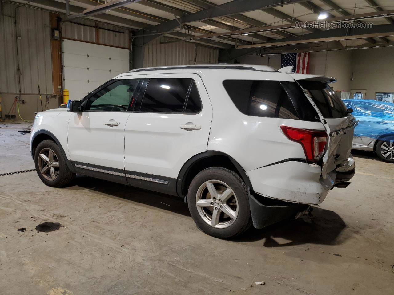 2017 Ford Explorer Xlt White vin: 1FM5K8DH7HGD74859