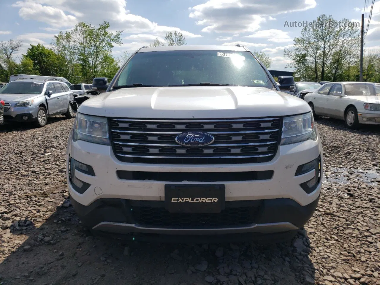 2017 Ford Explorer Xlt White vin: 1FM5K8DH9HGA25671