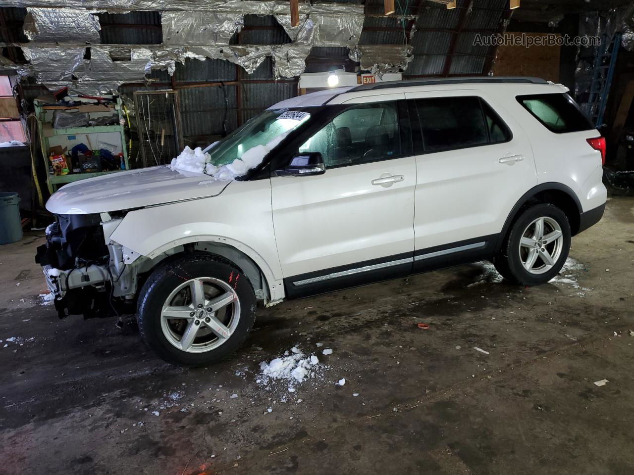 2017 Ford Explorer Xlt White vin: 1FM5K8DH9HGC01912