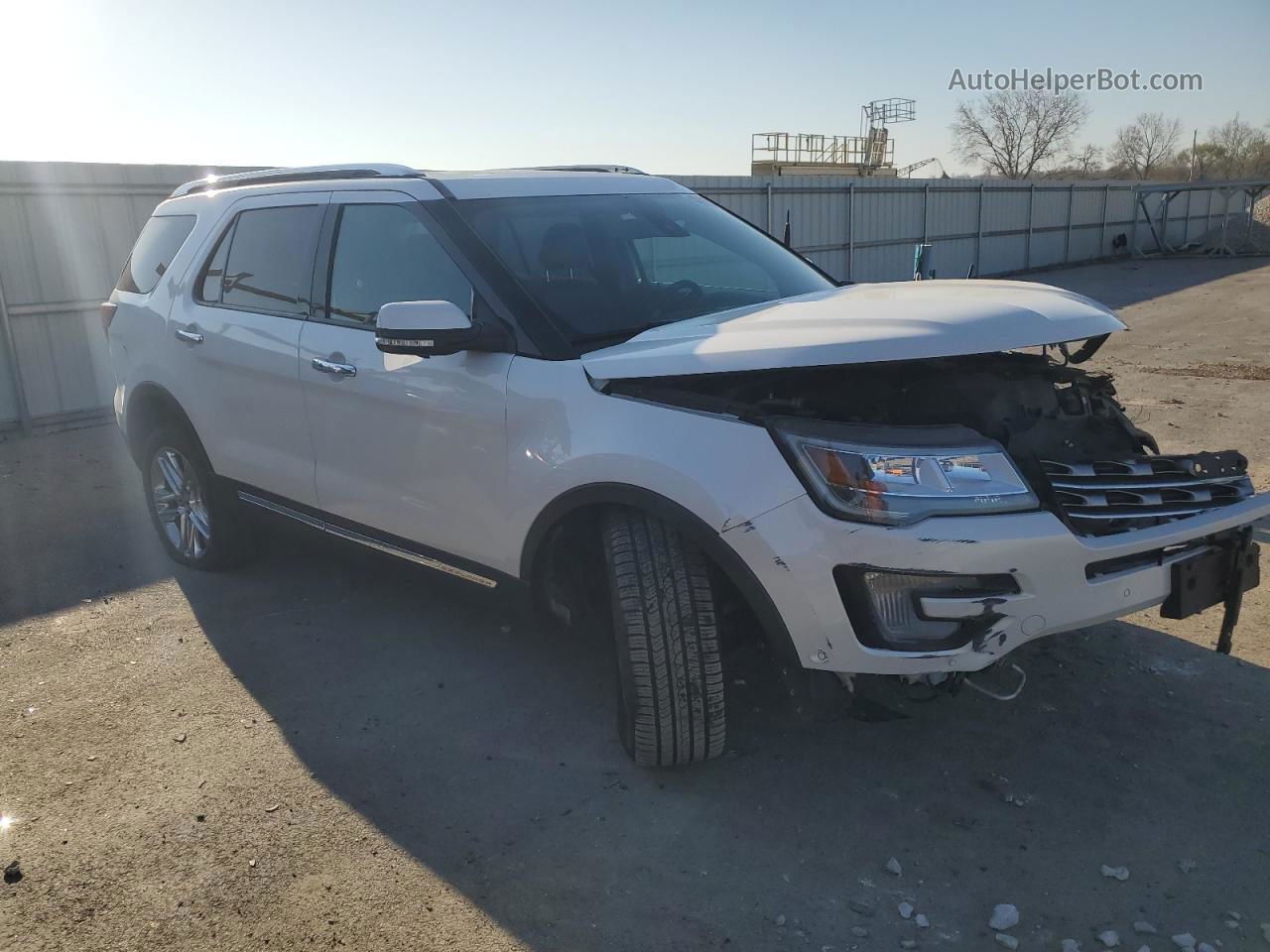 2017 Ford Explorer Limited White vin: 1FM5K8F8XHGC54504