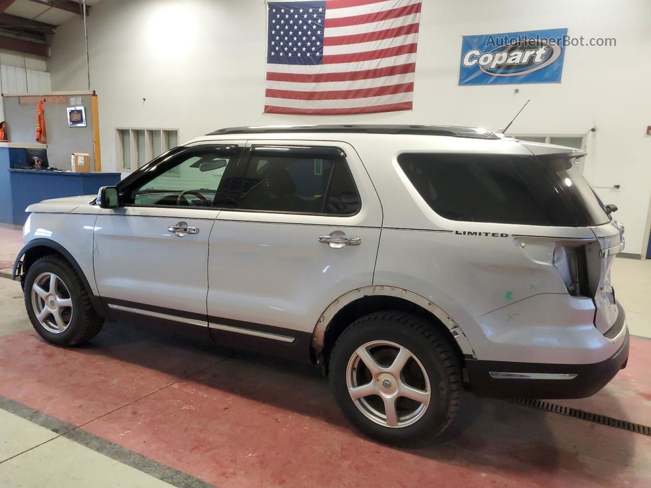 2018 Ford Explorer Limited Silver vin: 1FM5K8FH1JGC39945