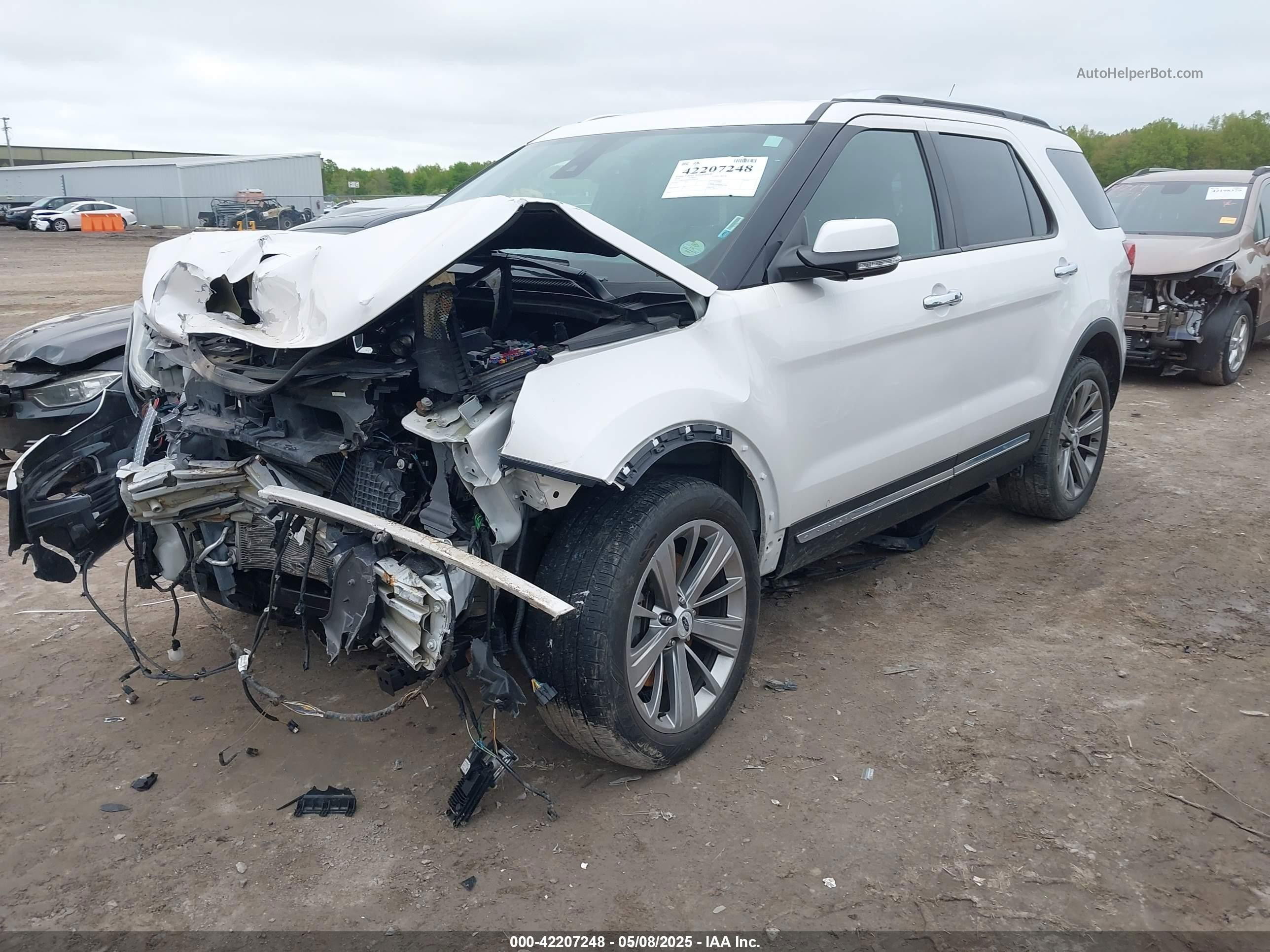 2018 Ford Explorer Limited Белый vin: 1FM5K8FHXJGB98294