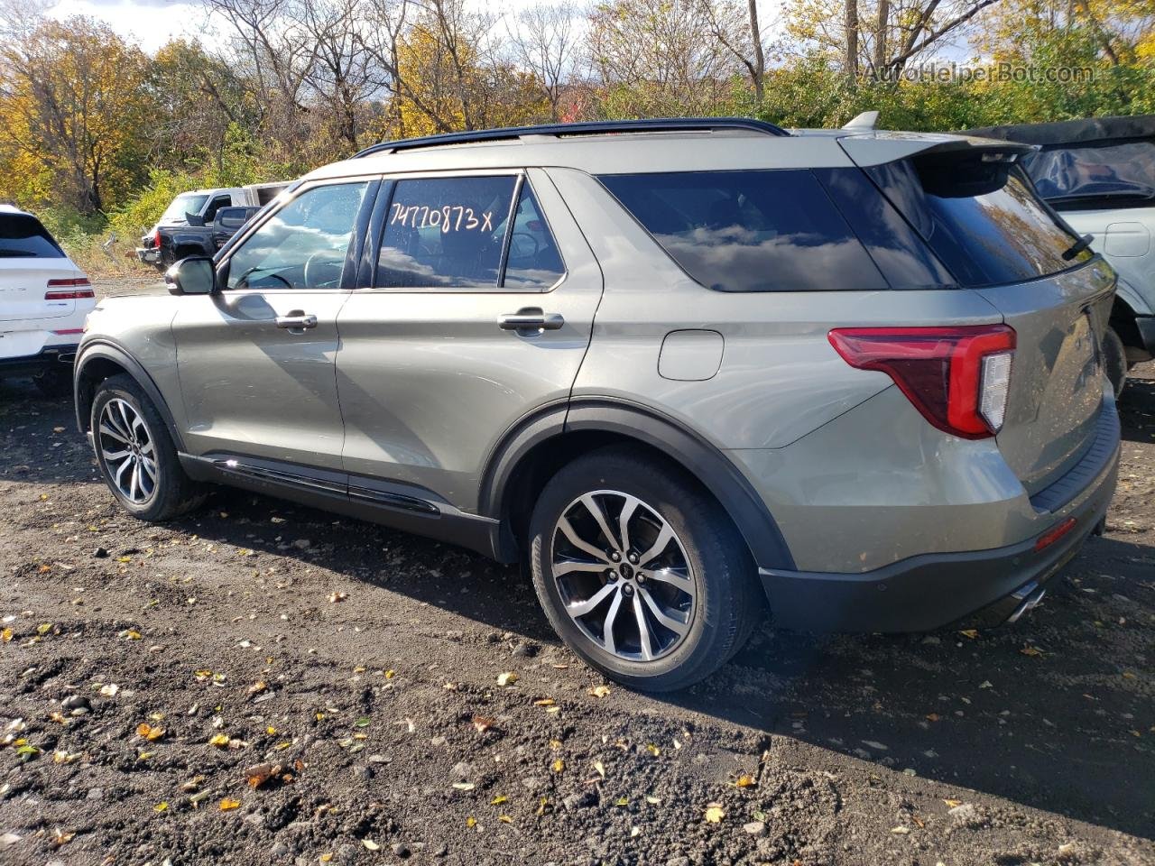 2020 Ford Explorer St Зеленый vin: 1FM5K8GC0LGB44864