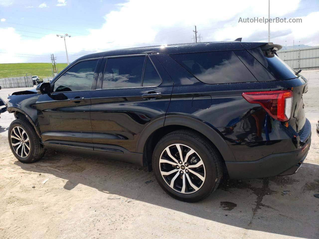 2021 Ford Explorer St Black vin: 1FM5K8GC3MGA28253